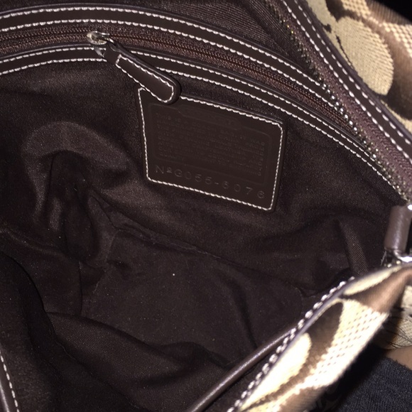 COACH PURSE - Picture 5 of 8